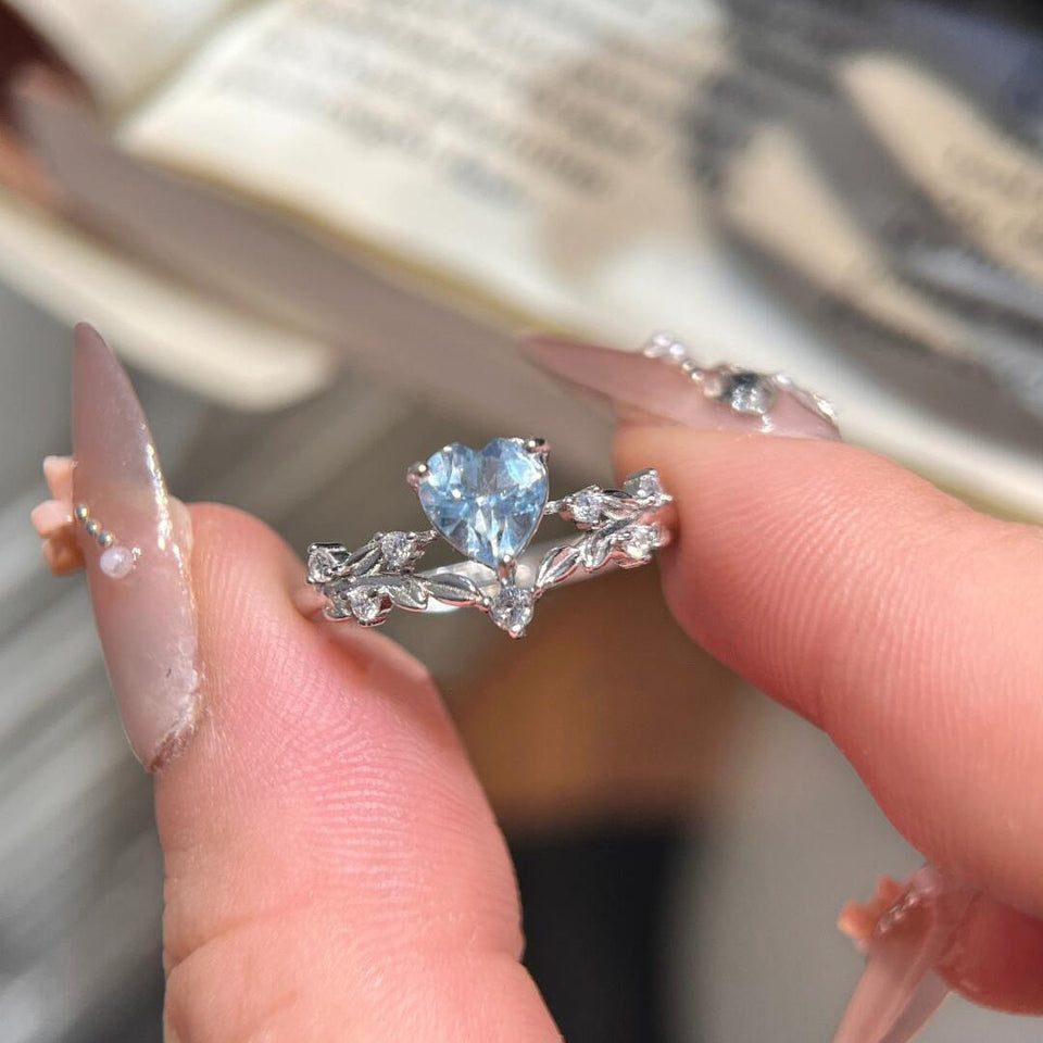 Silver Heart Zircon Open-End Light-Luxury Ring With A High-End Touch